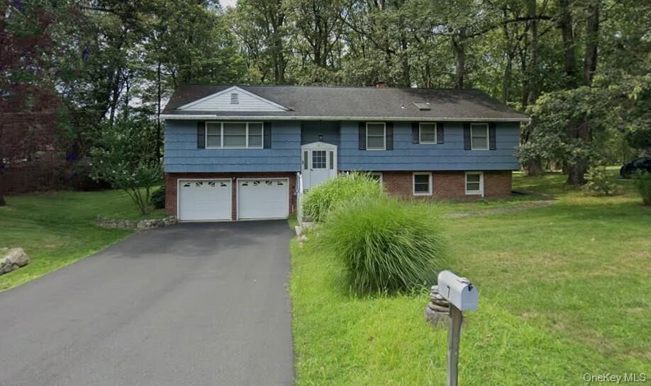 Property Photo:  7 Eagle Street  NY 10977 