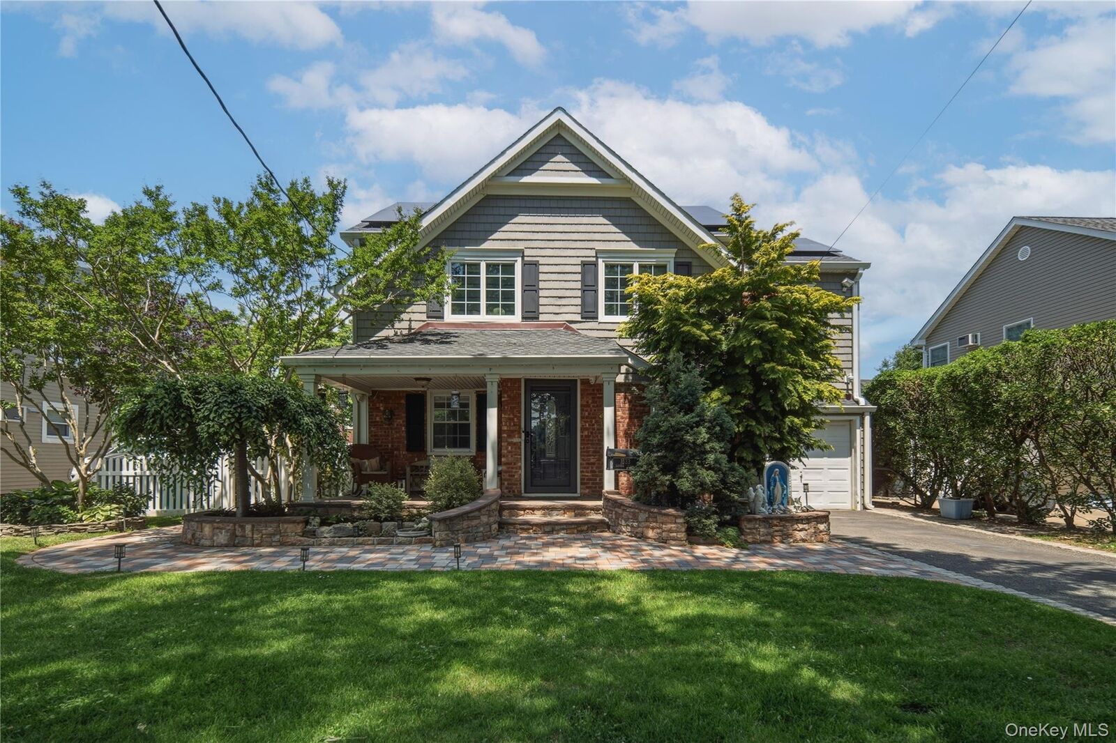 Property Photo:  1533 Lowell Avenue  NY 11040 