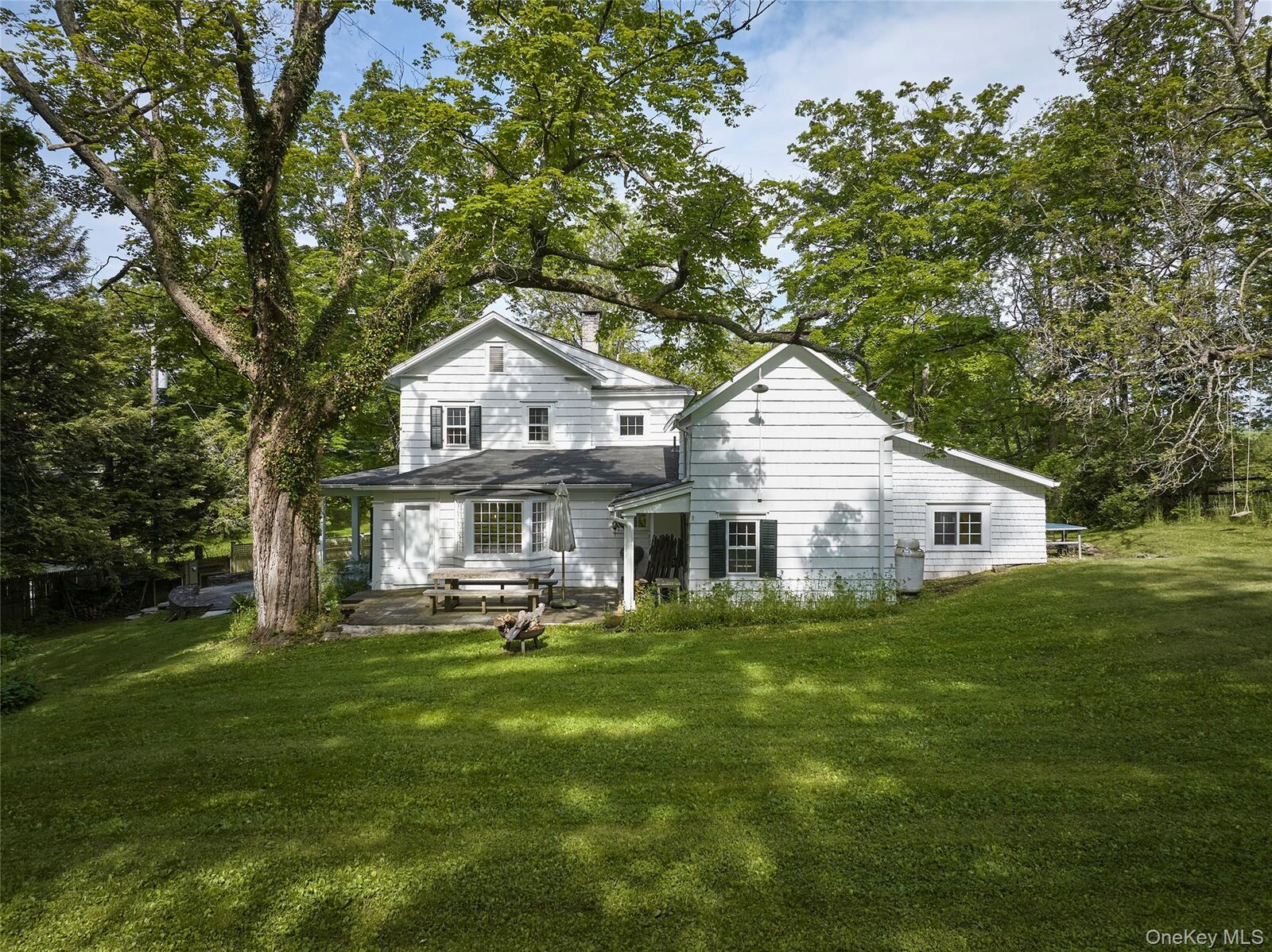 Property Photo: 2498 Salt Point Turnpike NY 12514
