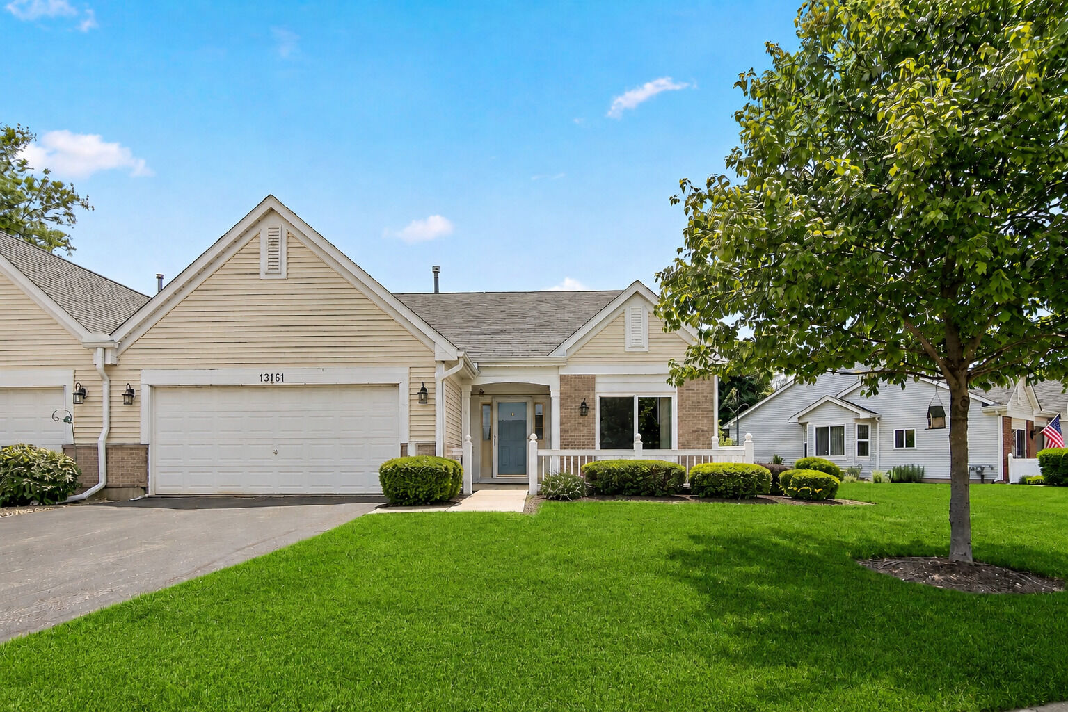 Property Photo: 13161 S Carlisle Court IL 60544