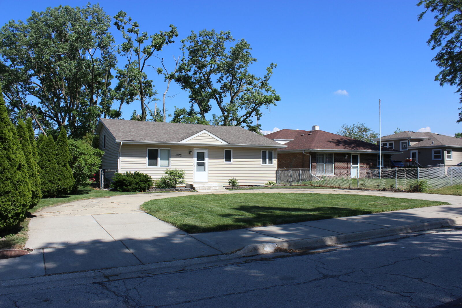 Property Photo:  15201 La Crosse Avenue  IL 60452 