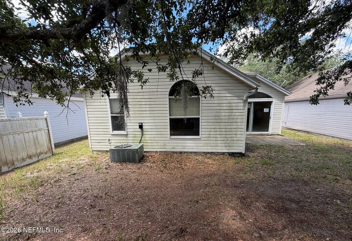 Property Photo:  1223 Homard Boulevard E  FL 32225 