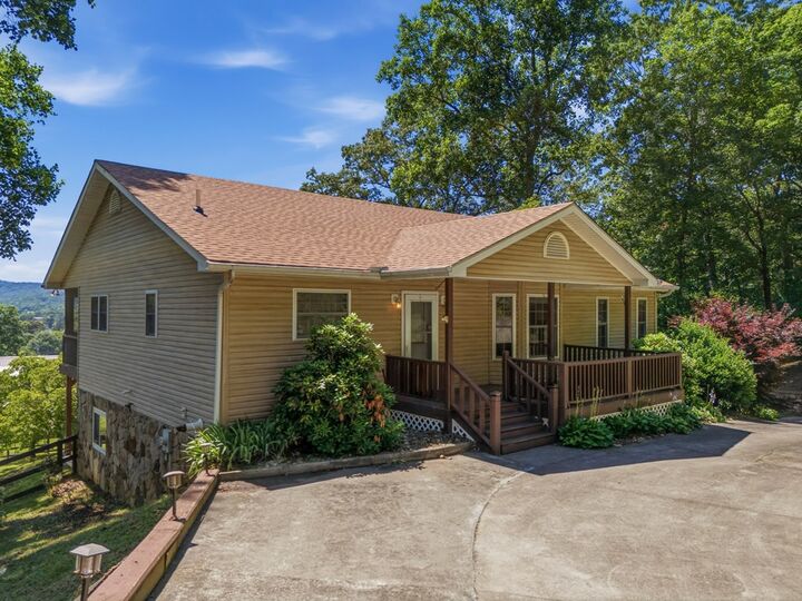 Property Photo: 651 McRidge Road GA 30564