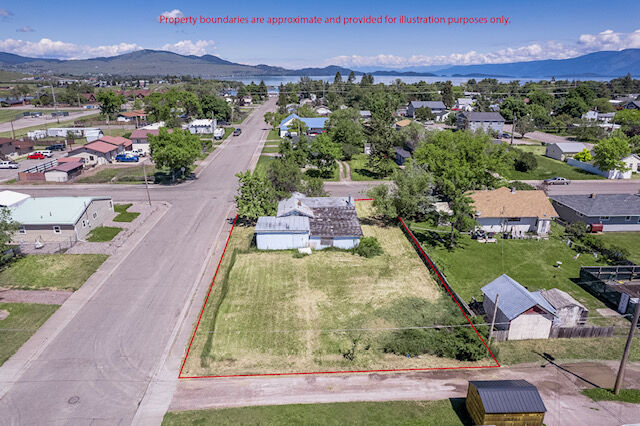 Property Photo: 413 9th Avenue W MT 59860