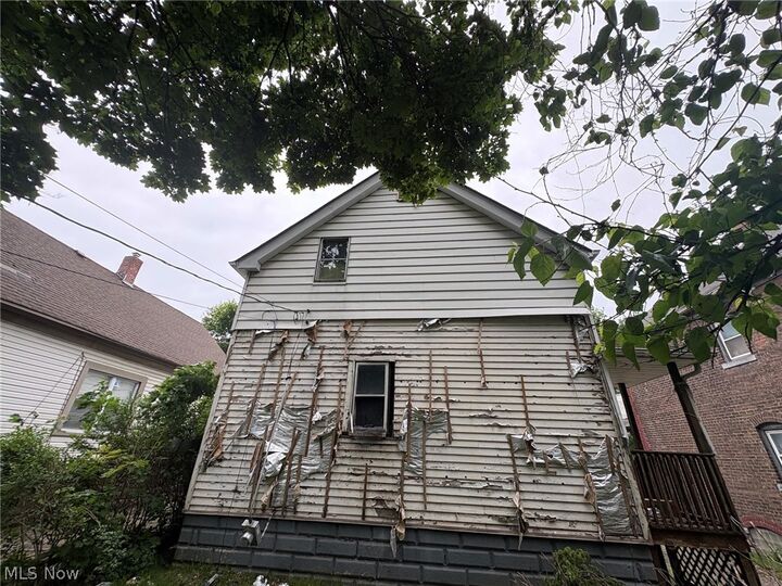 Property Photo: 9611 Prince Avenue OH 44105