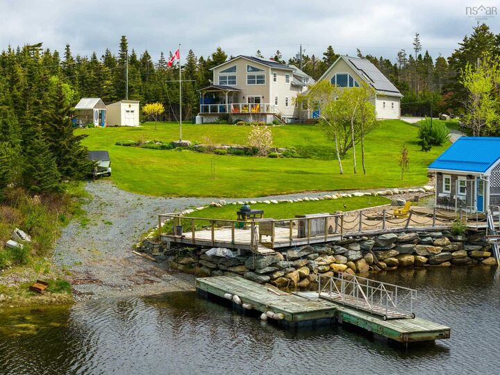2270 Ostrea Lake Rd. Road — photo 1