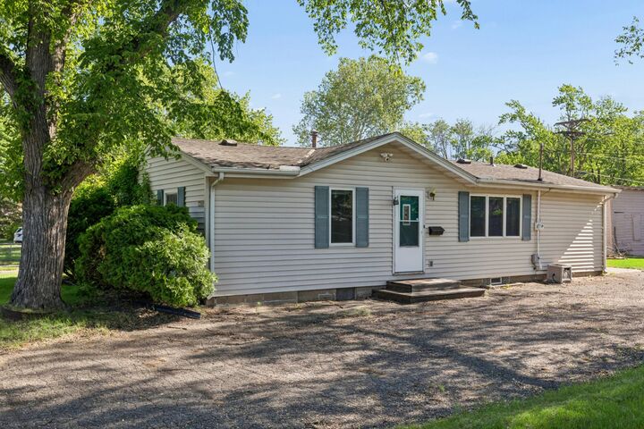 Property Photo:  8801 2nd Avenue S  MN 55420 