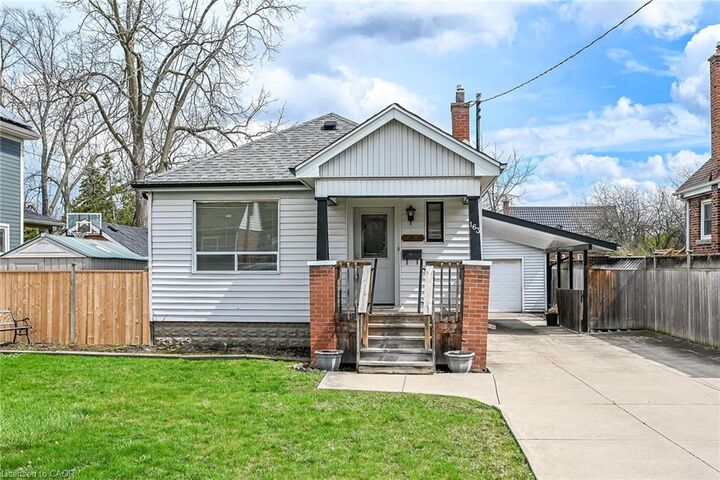 Property Photo: 163 Rosedale Avenue ON L8K 4N4