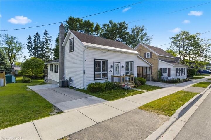 Photo de la propriété:  474 Elma Street W  ON N4W 1V9 