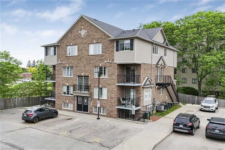 Property Photo:  12 Holborn Drive 37E  ON N2A 0A4 