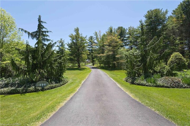 Property Photo: 386 Radical Road ON N4Y 4K2