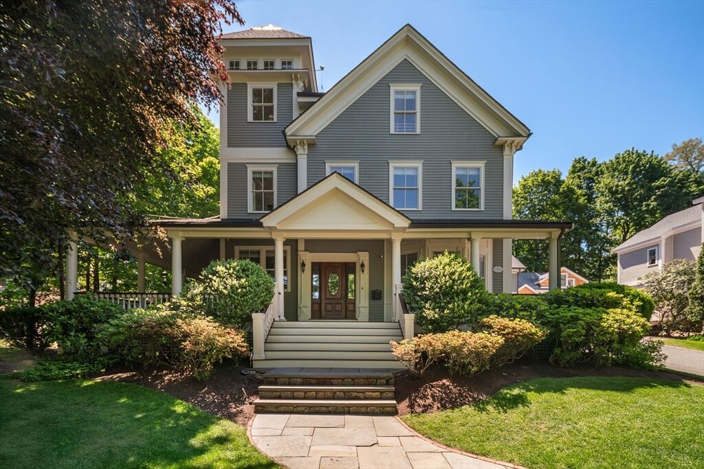 Property Photo:  14 Winthrop St  MA 02465 
