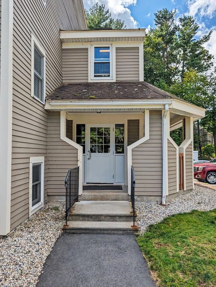 Property Photo:  182 Heritage Dr 182  MA 01588 