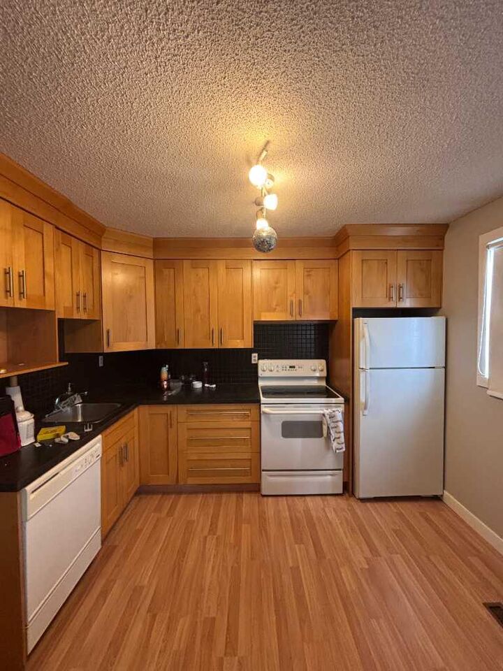 Property Photo: 62 Carleton Road W AB T1K 3X5
