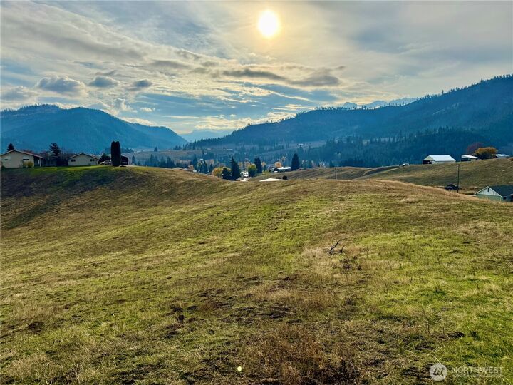 Property Photo:  848 X  Larson Rd  WA 98847 