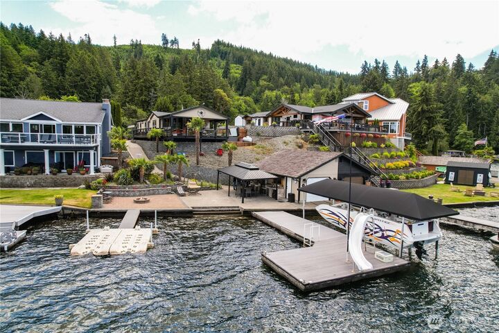 Property Photo: 1031 Summit Lake Circle NW WA 98502