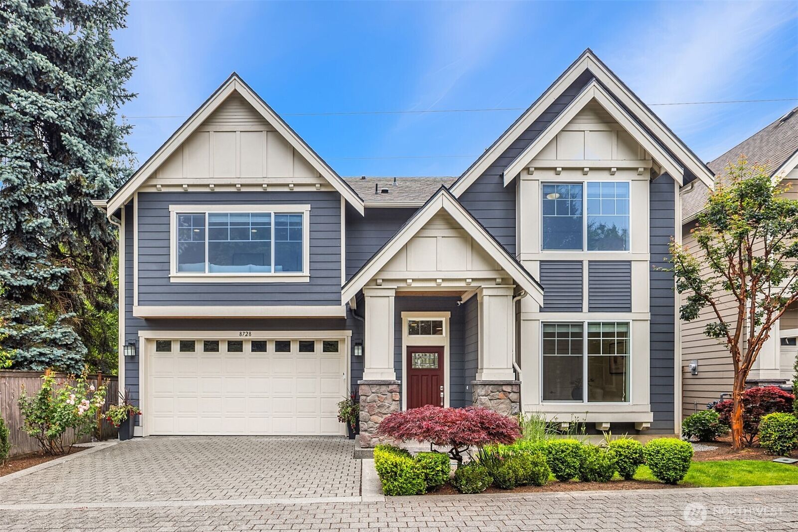 Property Photo:  8728  124th Avenue NE  WA 98033 