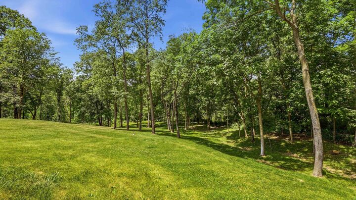 Property Photo: 3 Laurel Court IL 61036