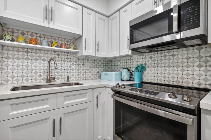 Property Photo: 181 Piedmont D 181 FL 33484