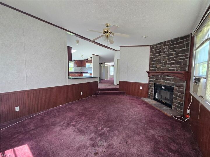 Property Photo:  213 Butler St  VA 23890 