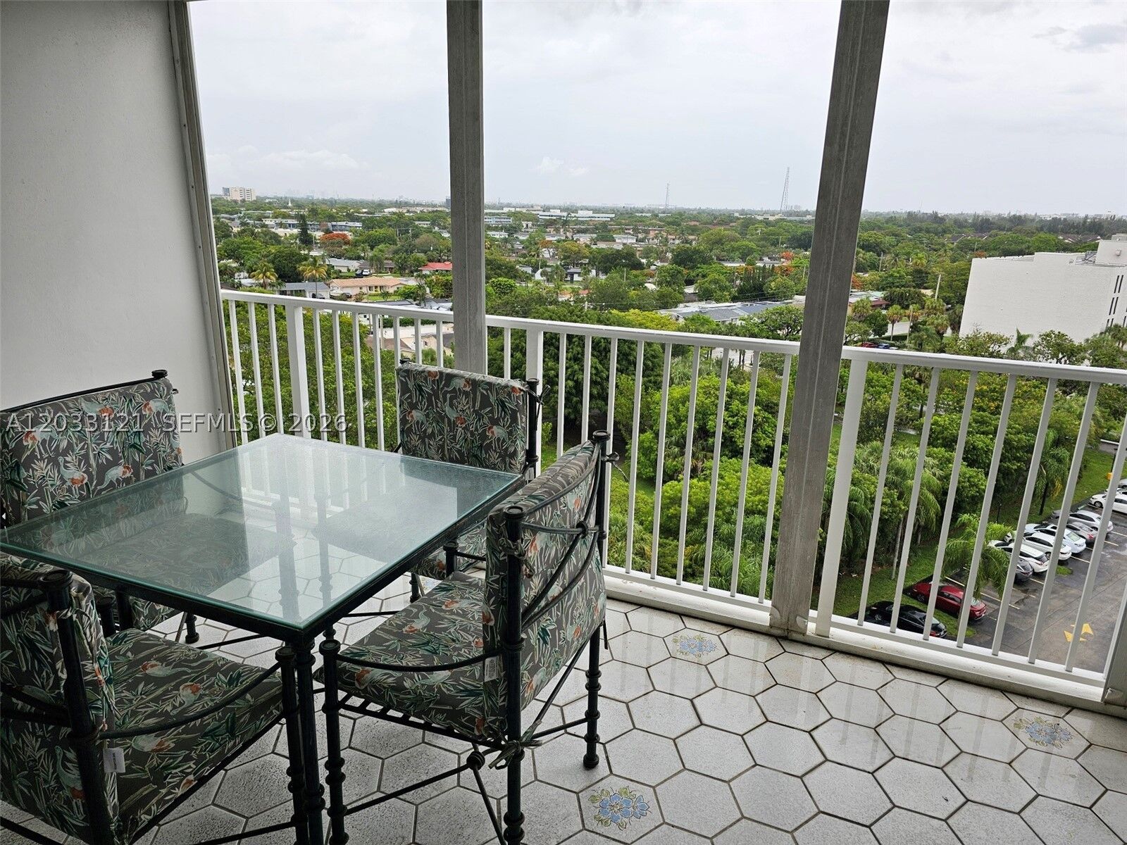Property Photo: 3850 Washington St 1011 FL 33021