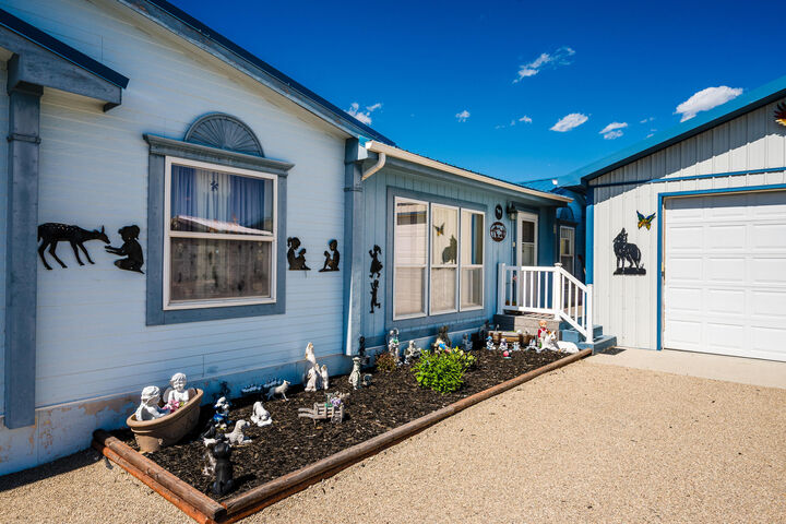 Property Photo: 102 Dani Court WY 82834
