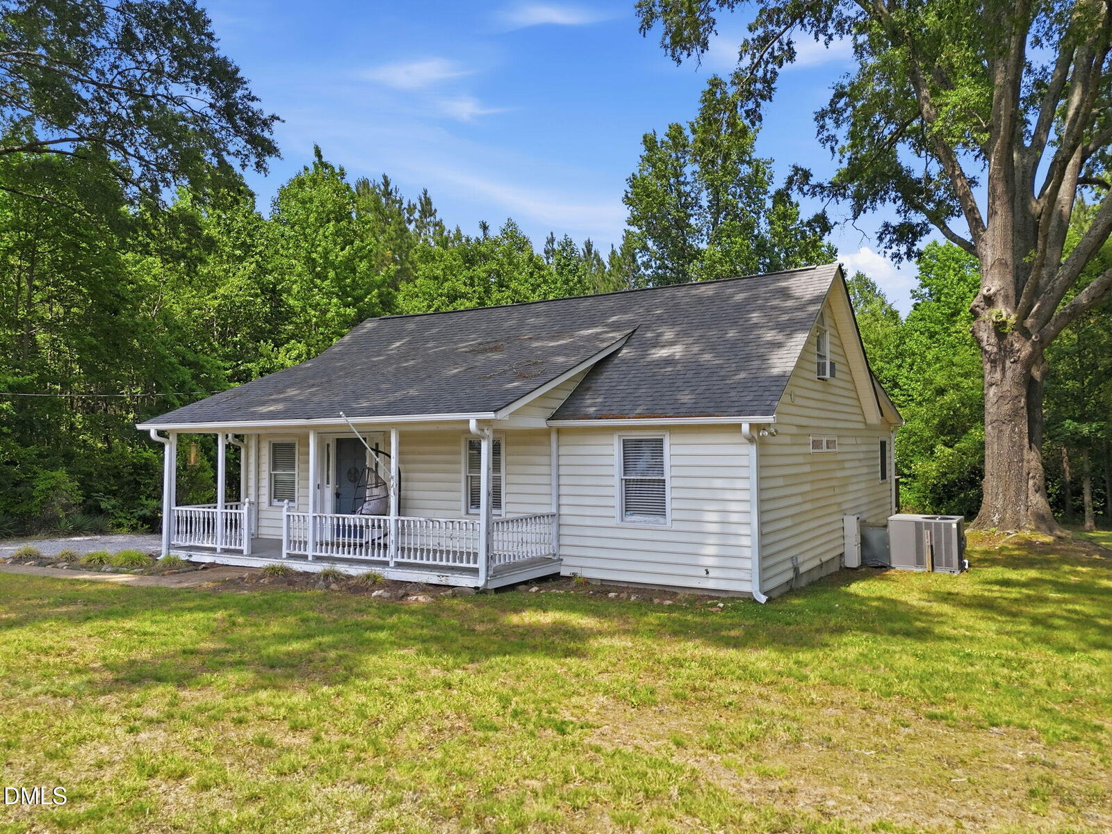 Property Photo:  2568 Nc Highway 96 S  NC 27525 