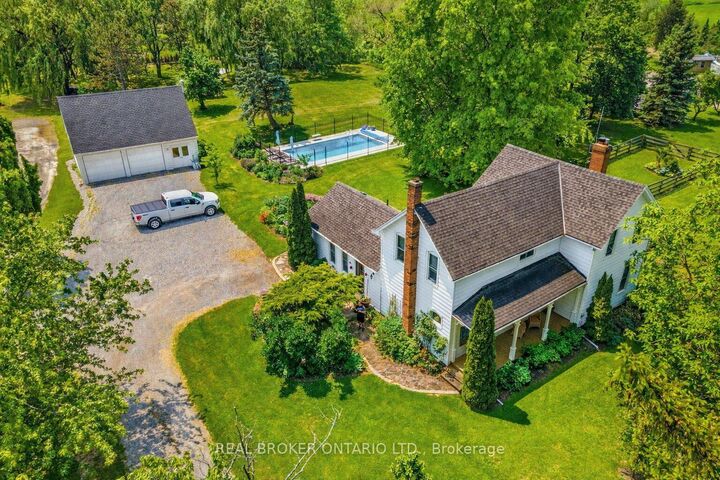519 Queenston Road — photo 1