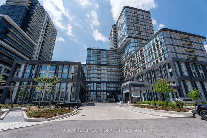 Property Photo: 3240 Wiliam Coltson Avenue 527 ON L6H 8C8
