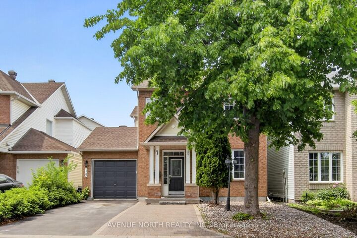 18 Castlemore Street — photo 1