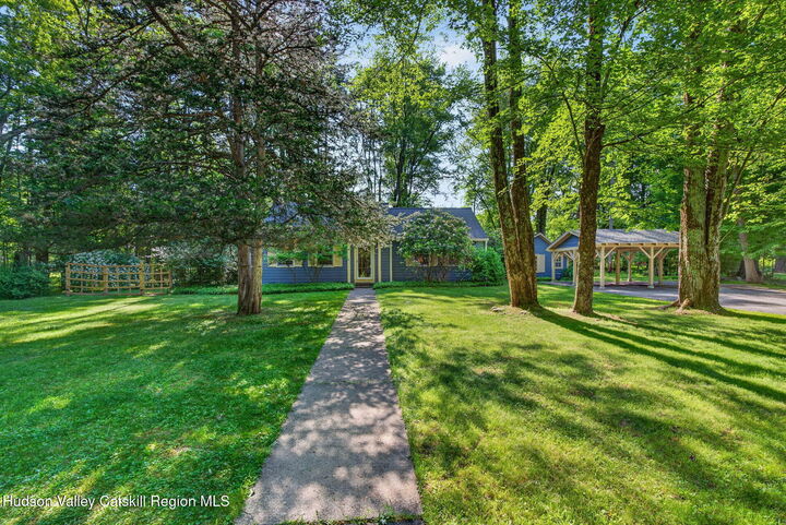 Property Photo: 18 Playhouse NY 12498