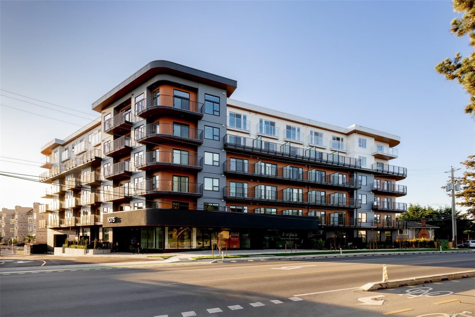 Property Photo: 1075 Tillicum Rd #217 BC V9A 2A4