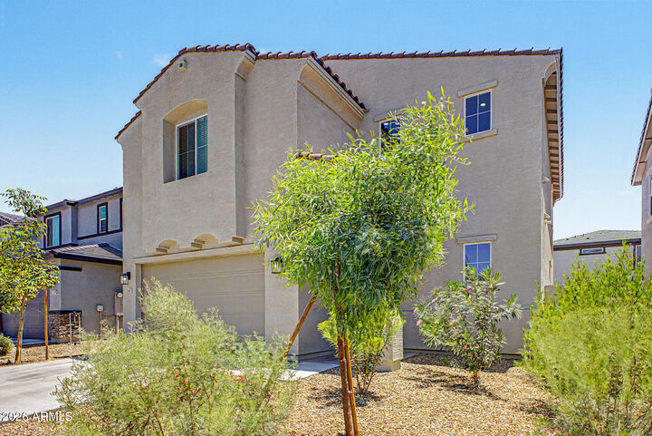Property Photo:  2667 E Bluff Spring Avenue  AZ 85119 