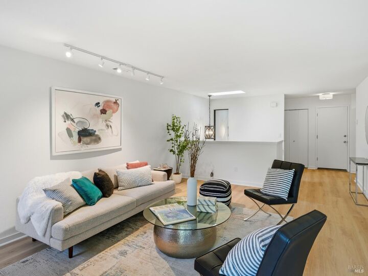 Property Photo: 23 Oakcrest Drive CA 94903