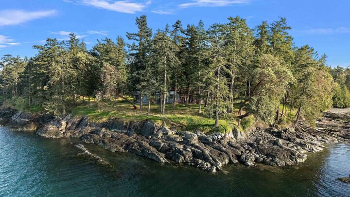 Property Photo: 1232 Greenleaf Lane 1228 BC V0V 0V0