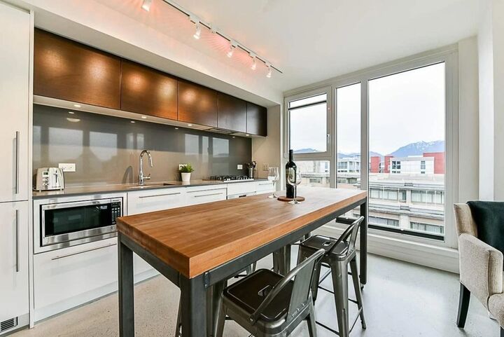 Property Photo: 150 E Cordova Street 902 BC V6A 0E7