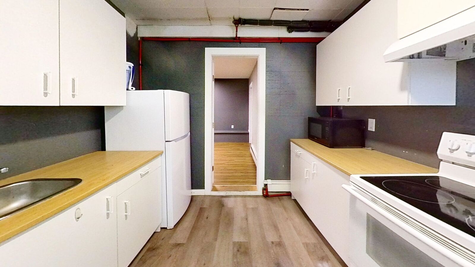 Property Photo:  720 W 54th Avenue  BC V6P 0A8 