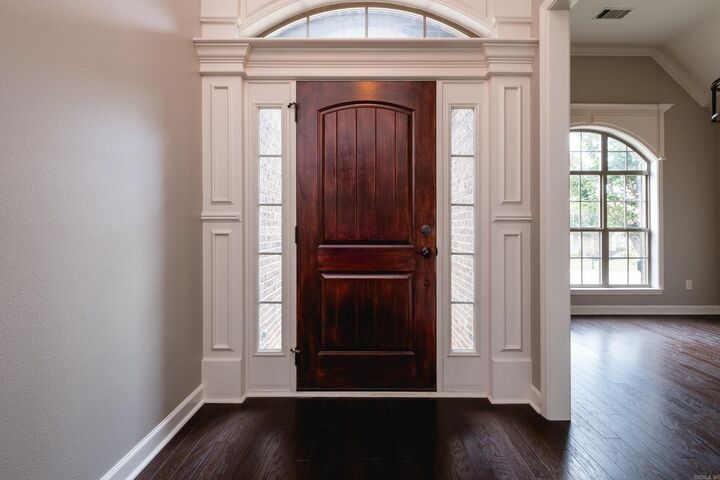Property Photo: 5 Longleaf Cove AR 72223