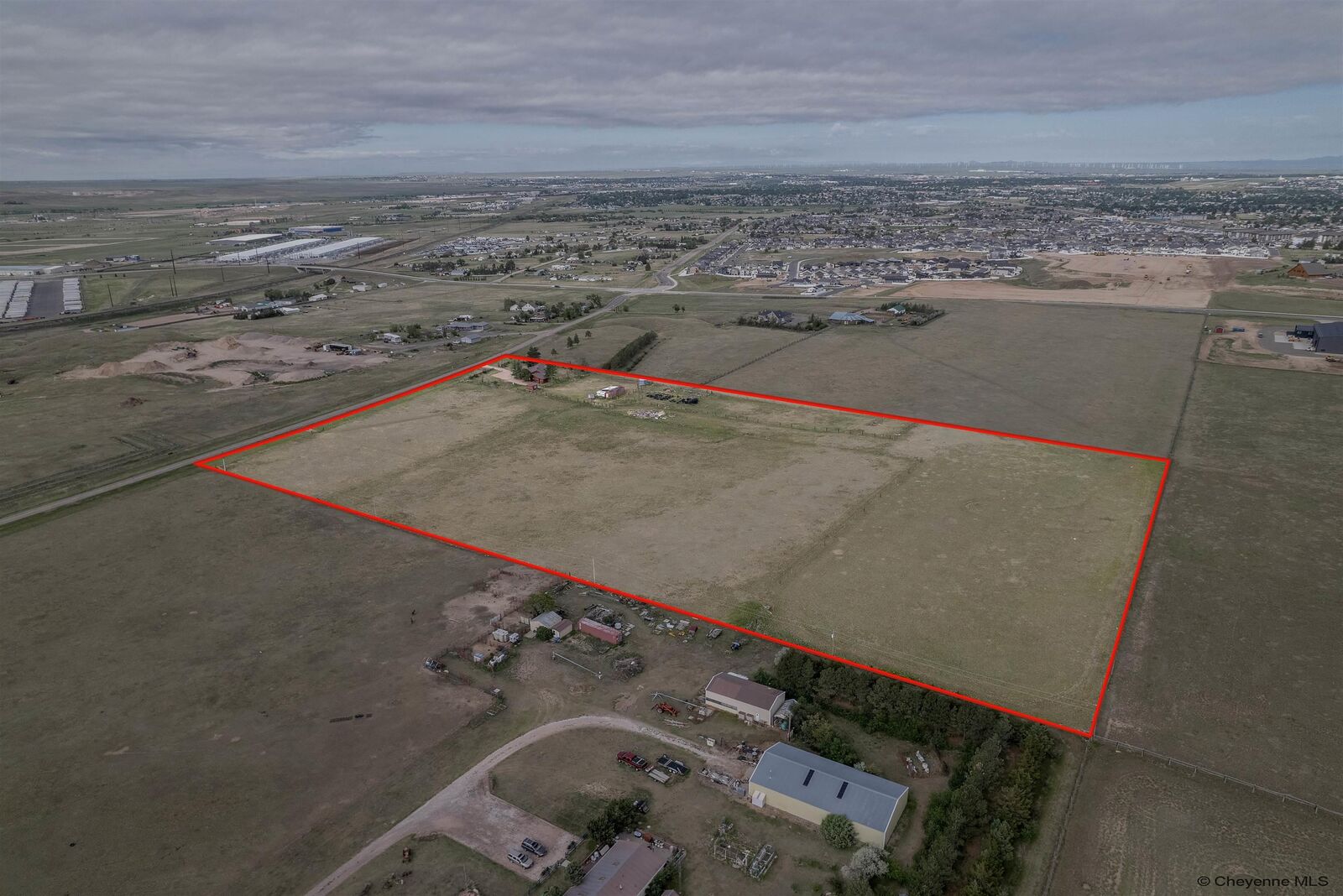 Property Photo: 8420 E Pershing Blvd WY 82001