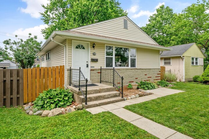 Property Photo: 2785 Allegheny Avenue OH 43209