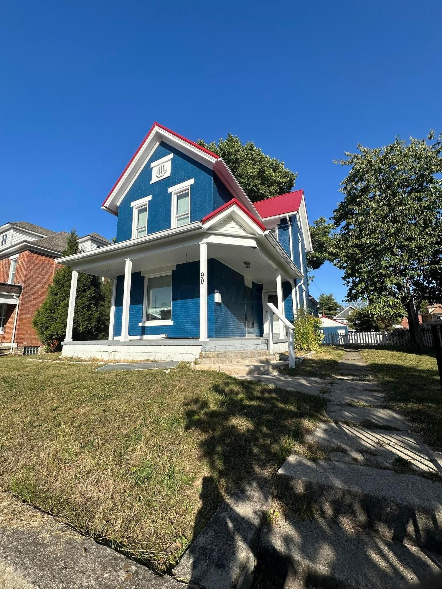Property Photo: 90 N Terrace Avenue OH 43204