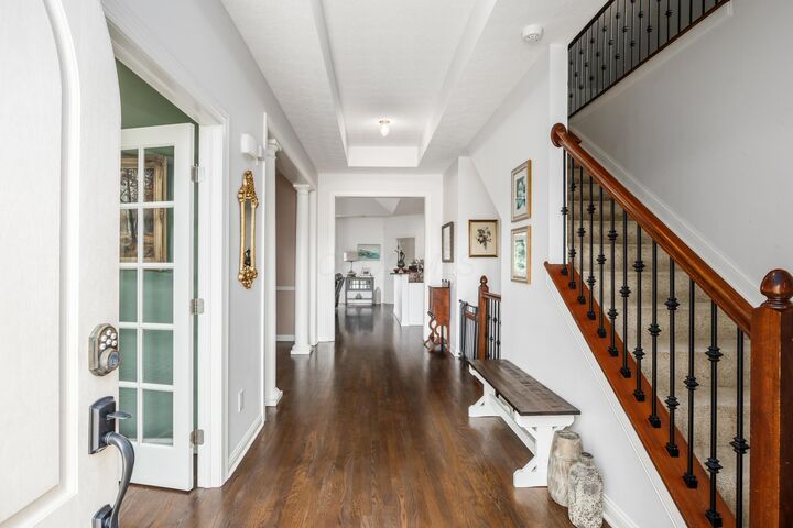 Property Photo:  7983 Oak Meadow Drive  OH 43016 