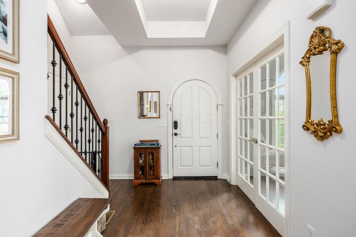 Property Photo: 7983 Oak Meadow Drive OH 43016