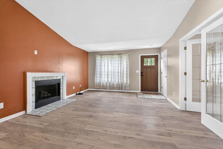 Property Photo:  230 Sorensen Drive  OH 43040 