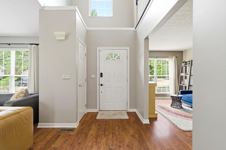 Property Photo:  8282 Skelton Court  OH 43004 