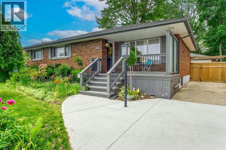 Property Photo:  553 Berkshire Road  ON N7V 1Y4 