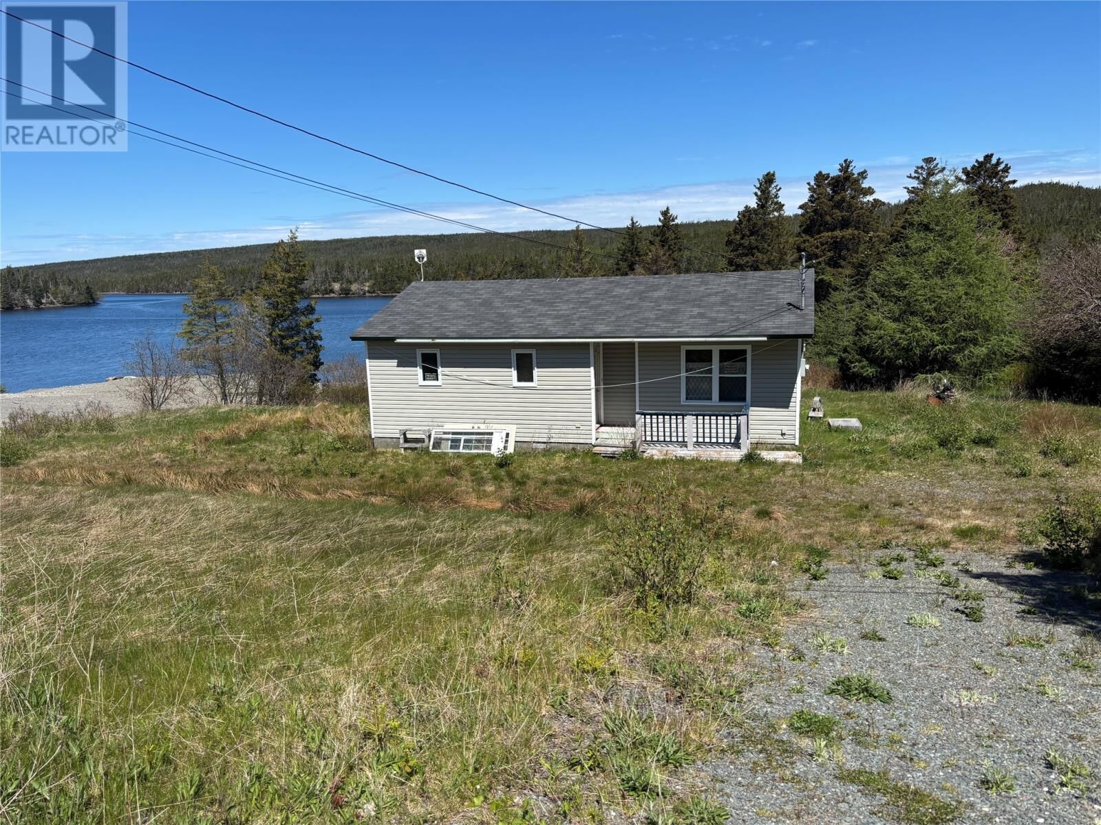 Property Photo:  421-425 South East Road  NL A0B 2Y0 