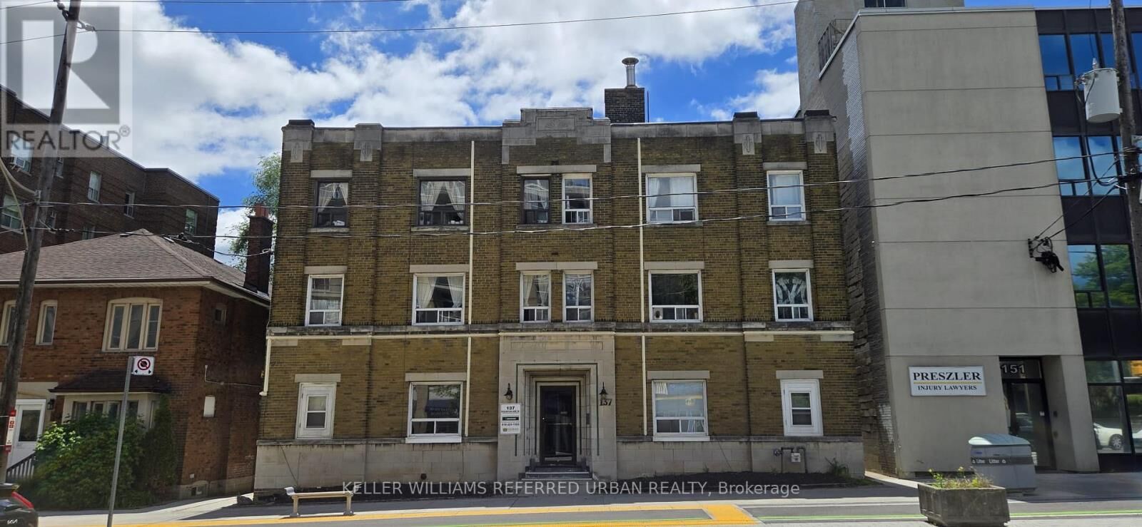 Property Photo:  137 Eglinton Avenue West 28  ON M4R 1A5 