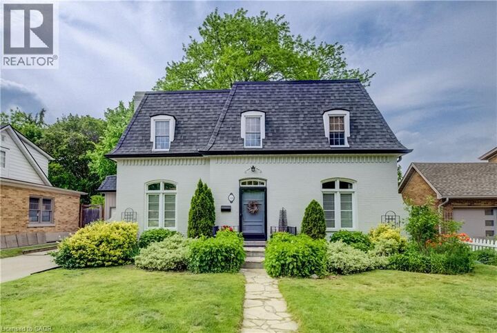 Property Photo: 314 Glasgow Street ON N2M 2M8