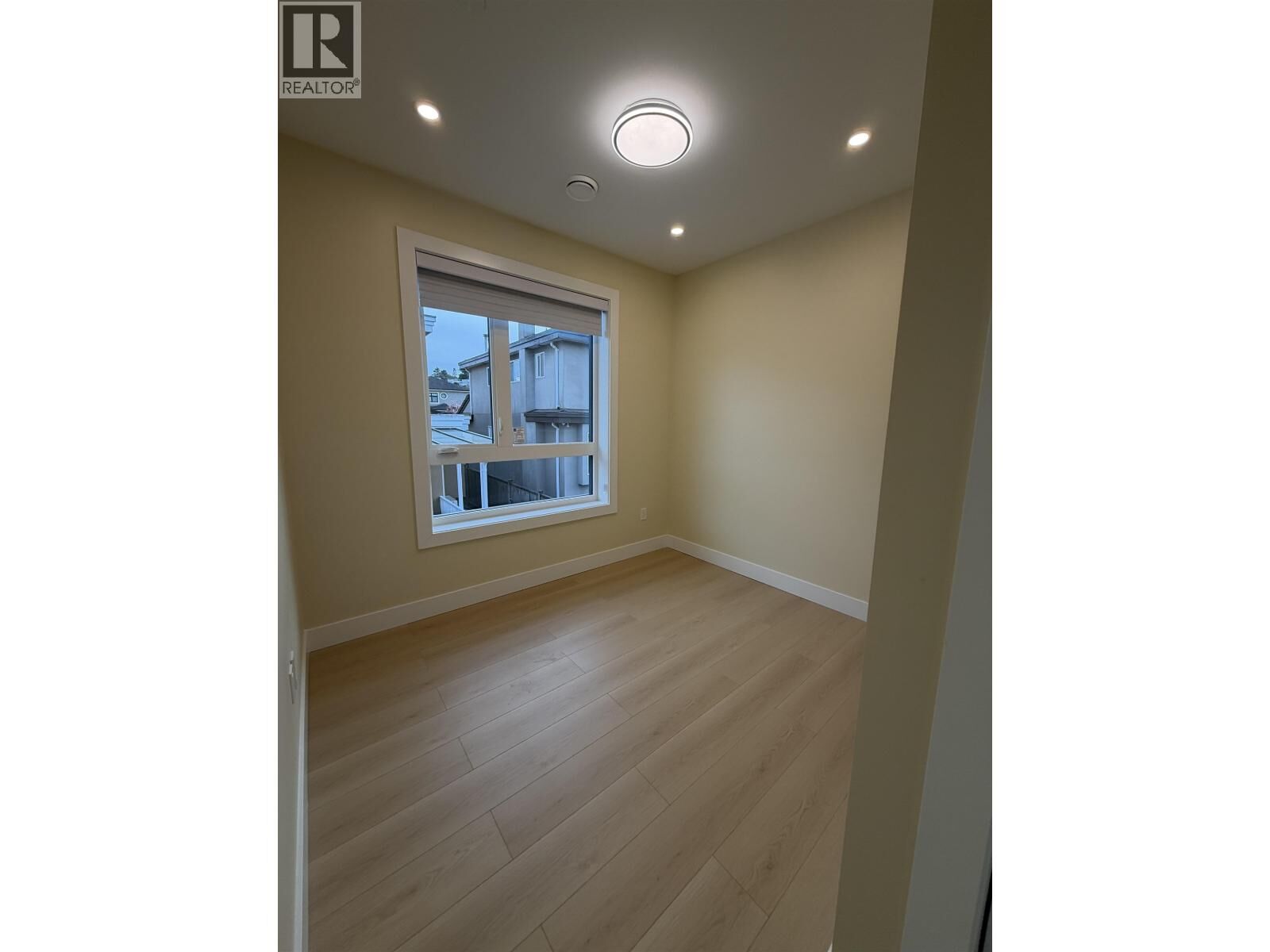 Property Photo:  2733 Alamein St  BC V6L 1S1 